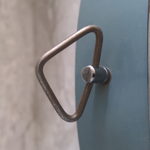 Vintage Fossil American Classic Wind-up Alarm Clock - Picture 8 of 10